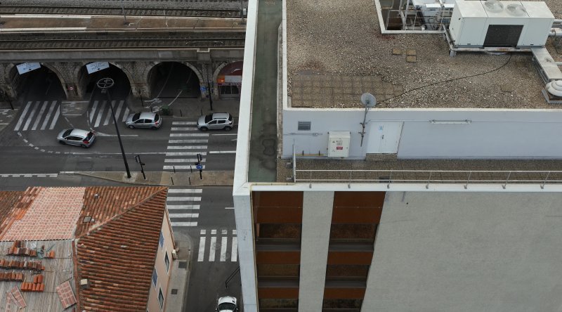 Désamiantage d'un immeuble de bureaux Nîmes