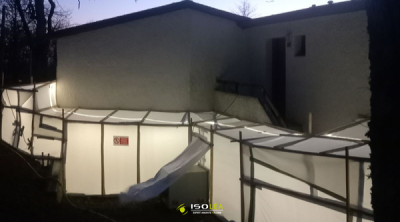Désamiantage d'un village vacances à Najac